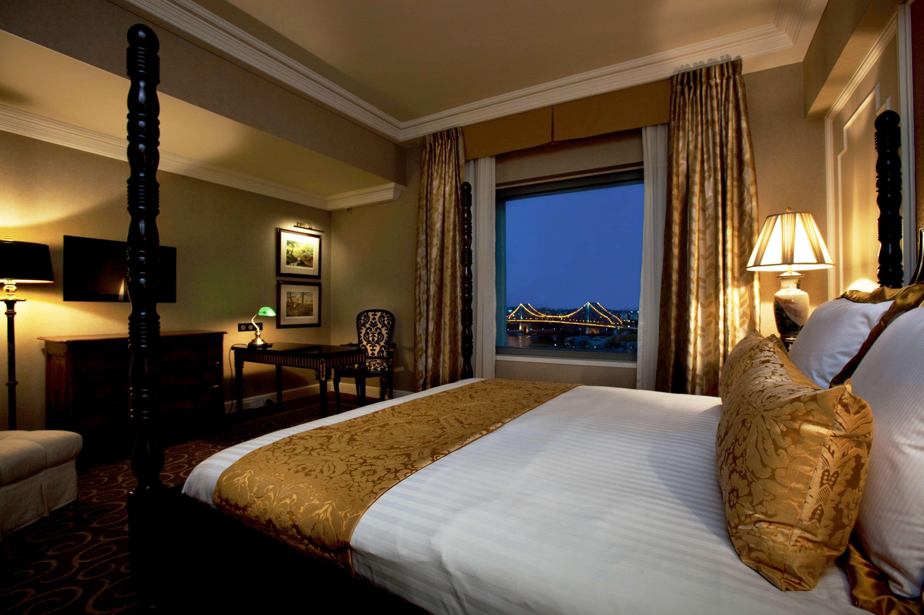 מלון Stamford Plaza בריסביין מראה חיצוני תמונה A room at the Taj Mahal Palace